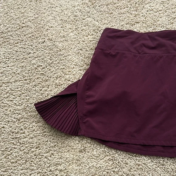 Lululemon off the pleats skirt - Picture 3 of 5